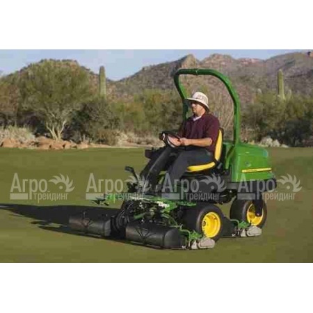 Косилка для грина John Deer 2500 B gas в Йошкар-Оле